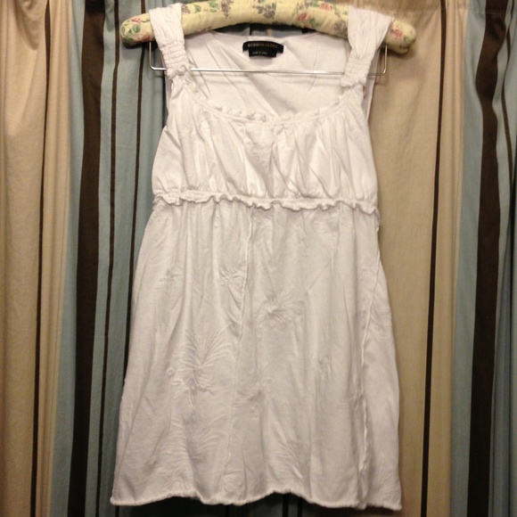 COPY - Pretty white baby doll style tank top - Picture 1 of 4